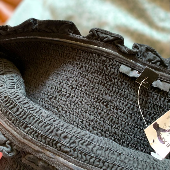 Express smocked strapless top NWT - Picture 7 of 9